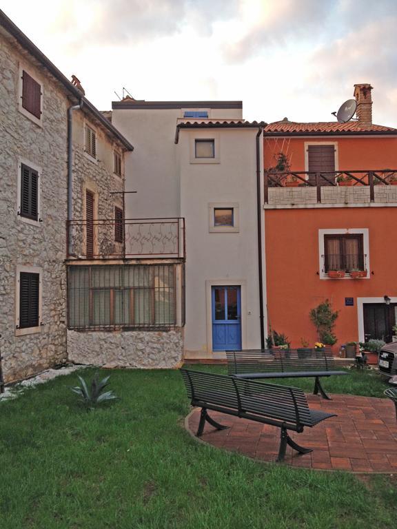 Stone House Apartments Brtonigla Buitenkant foto